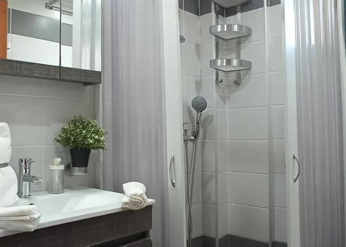 Thalassa - 2 Bedroom Seaside 公寓